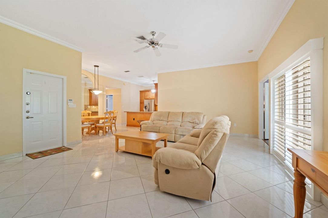 10-web-or-mls-13050-nw-5th-st
