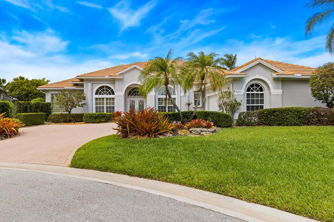 2243 SW Bradford Place-19