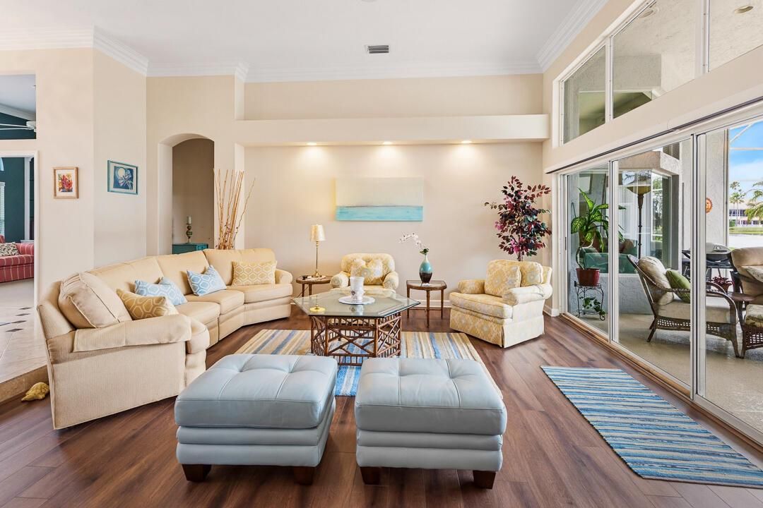 2243 SW Bradford Place-44