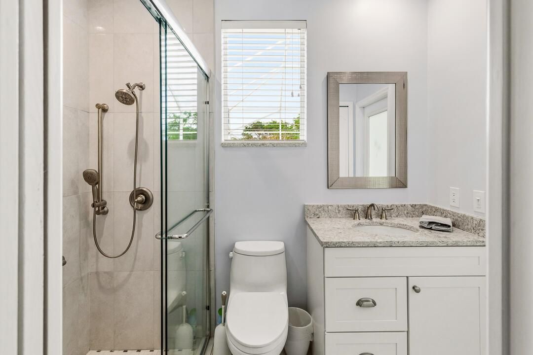 2243 SW Bradford Place-49