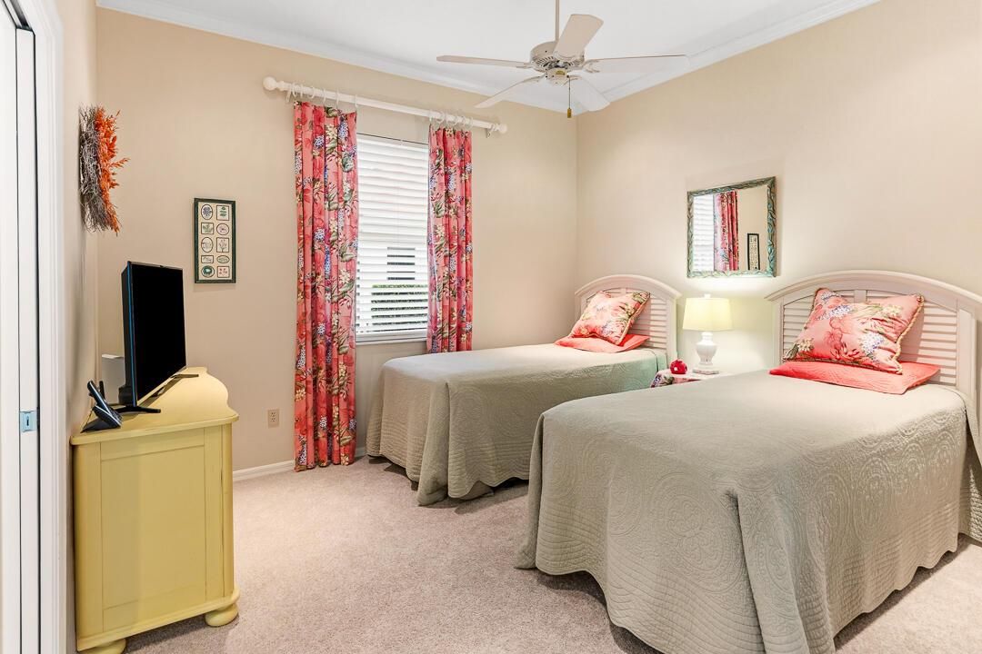 2243 SW Bradford Place-30