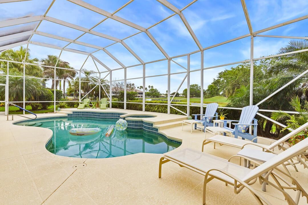 2243 SW Bradford Place-58