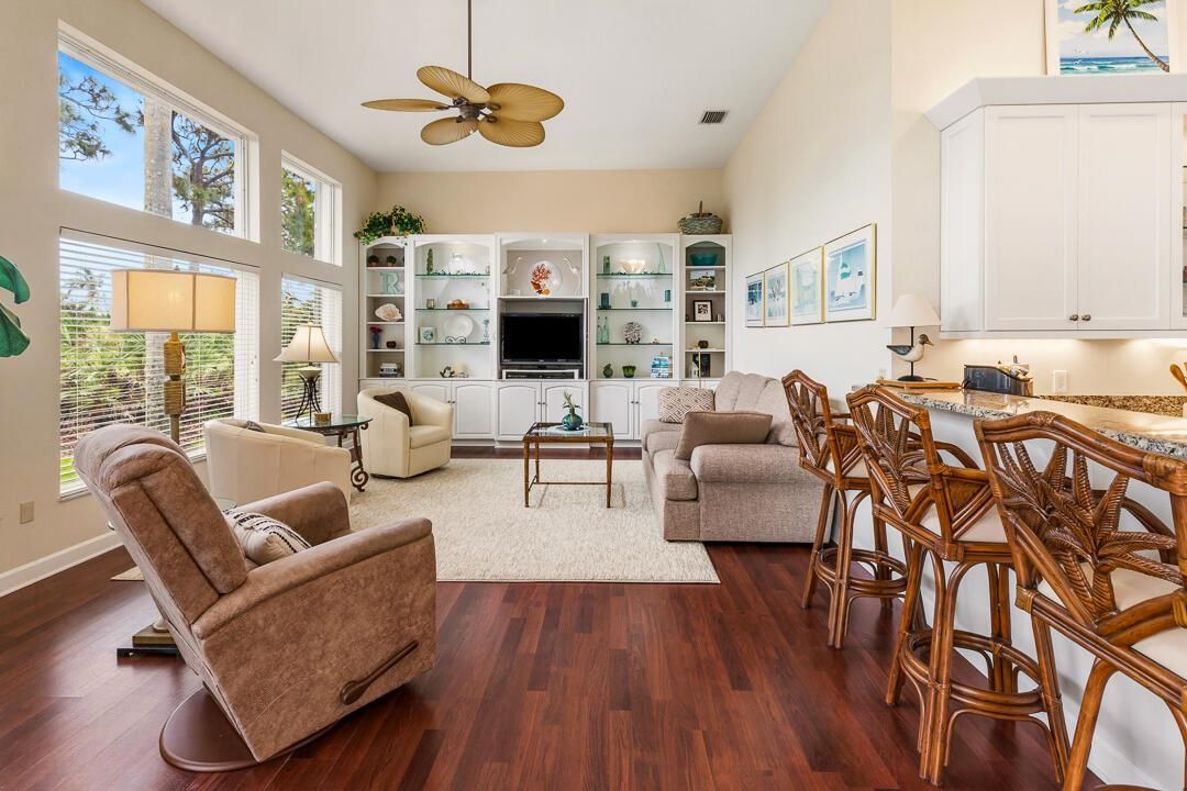 2243 SW Bradford Place-26