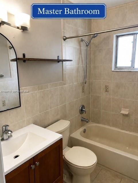 На продажу: $345,000 (3 спален, 2 ванн, 1518 Квадратных фут)