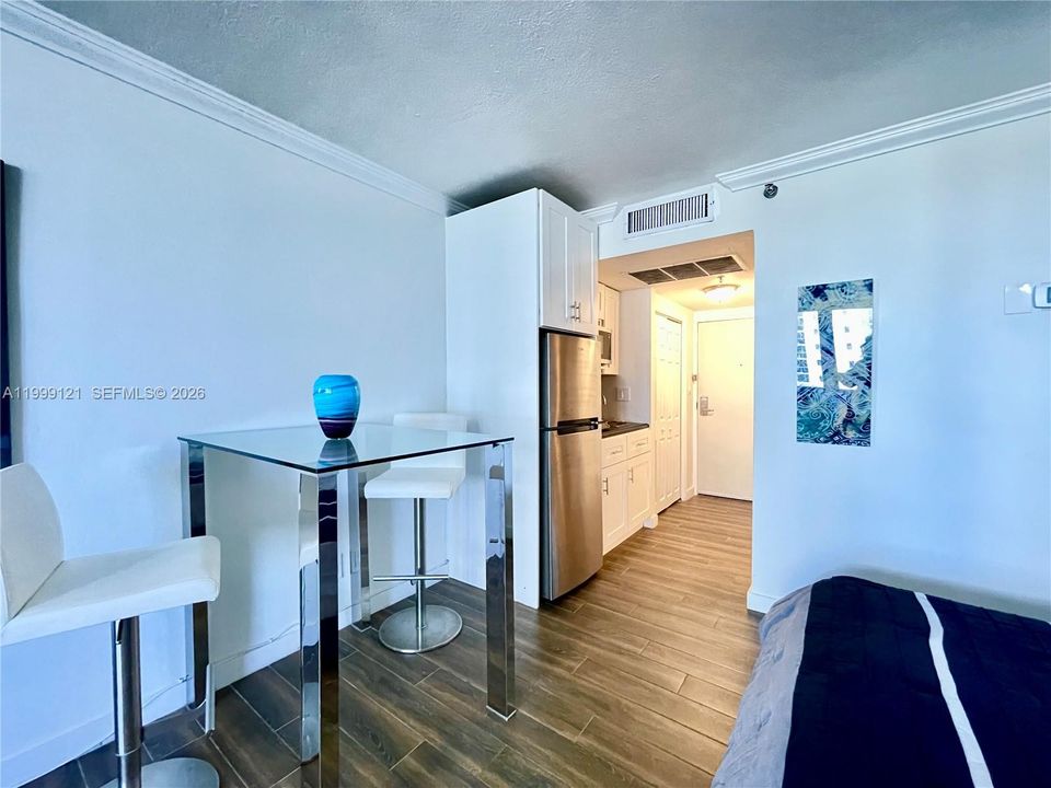 For Sale: $125,000 (0 beds, 1 baths, 420 Square Feet)