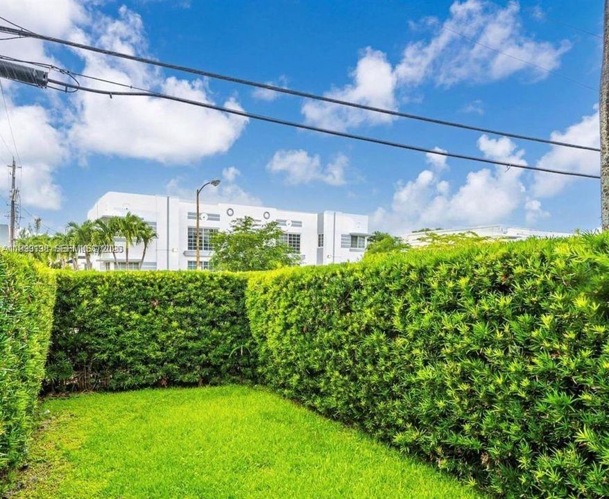 На продажу: $350,000 (1 спален, 1 ванн, 648 Квадратных фут)