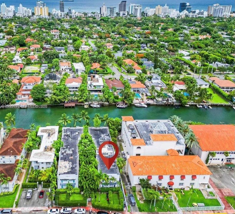На продажу: $350,000 (1 спален, 1 ванн, 648 Квадратных фут)