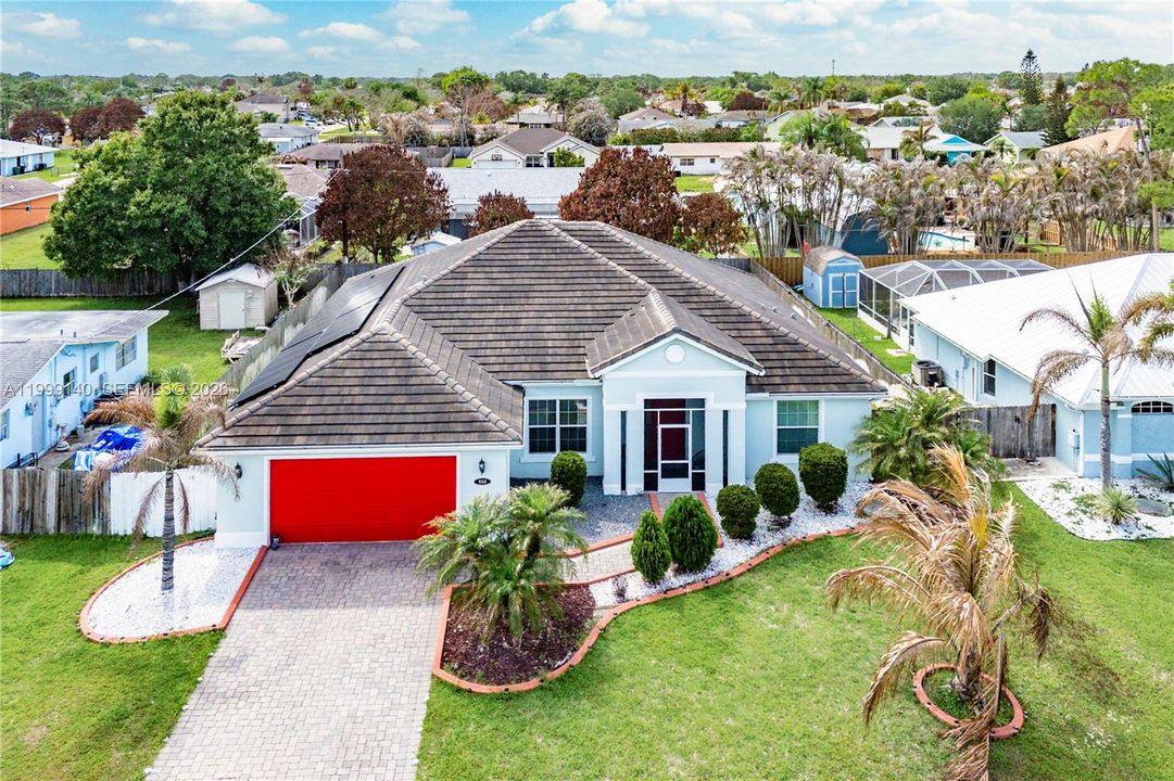 For Sale: $519,999 (4 beds, 3 baths, 2525 Square Feet)