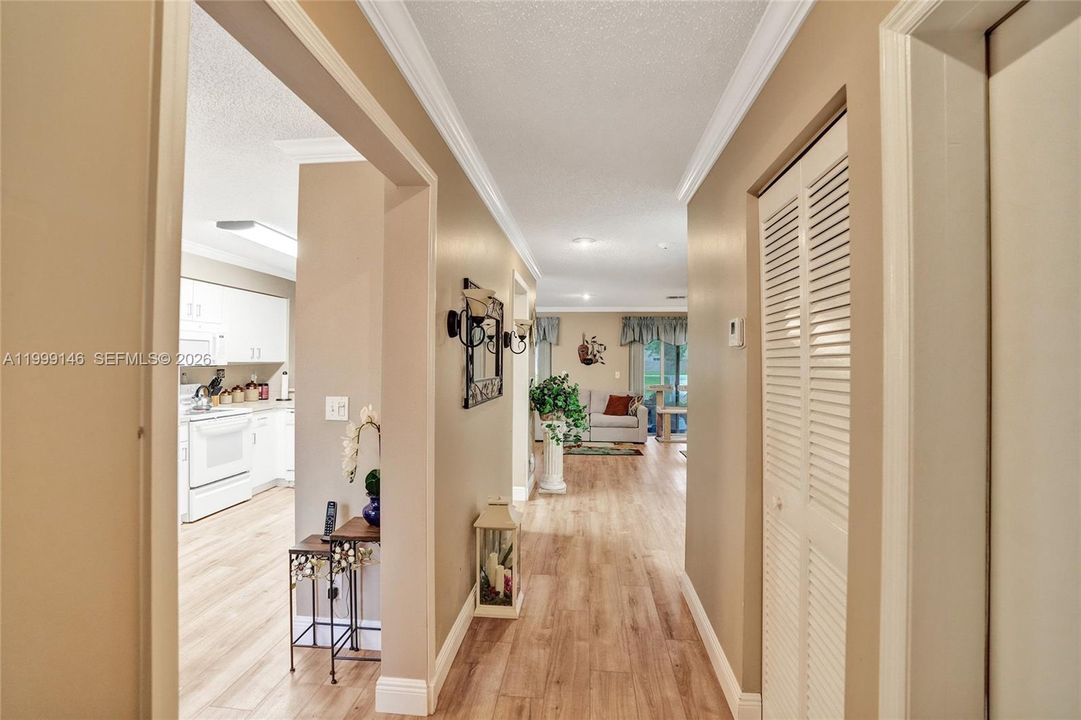 Active With Contract: $515,000 (3 beds, 2 baths, 1648 Square Feet)