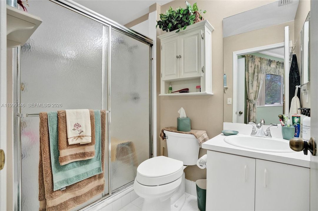 Active With Contract: $515,000 (3 beds, 2 baths, 1648 Square Feet)