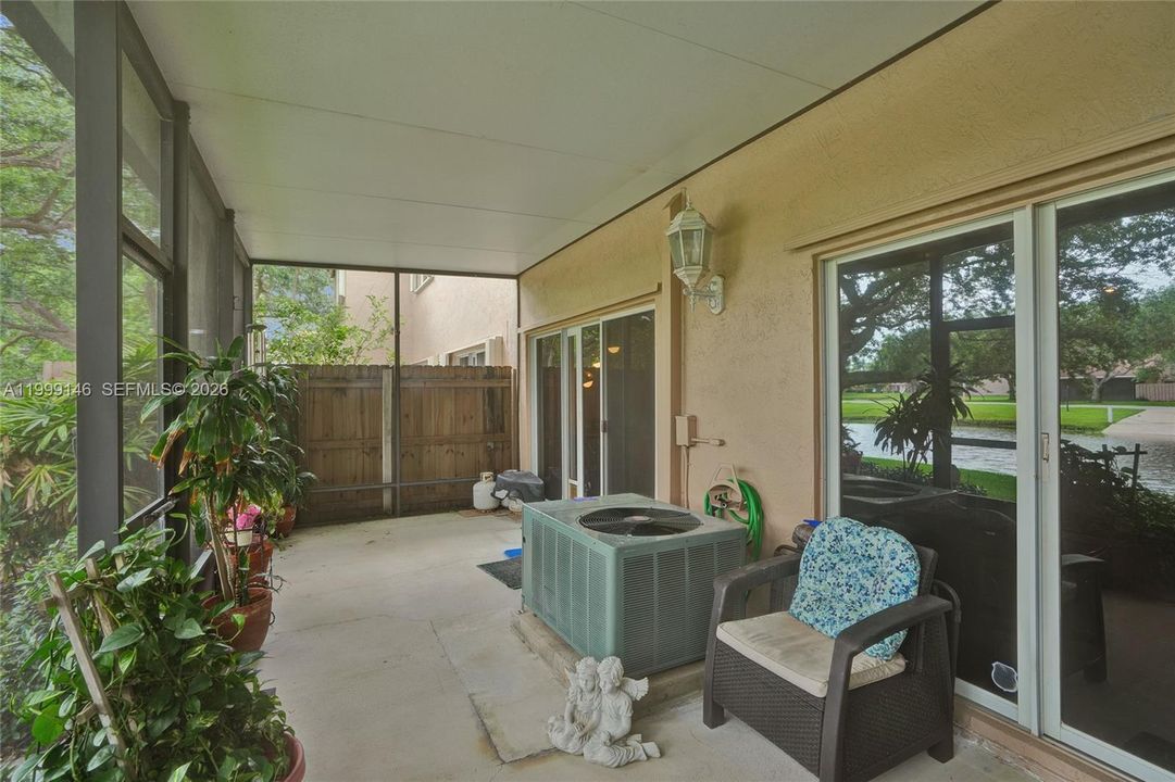 Active With Contract: $515,000 (3 beds, 2 baths, 1648 Square Feet)
