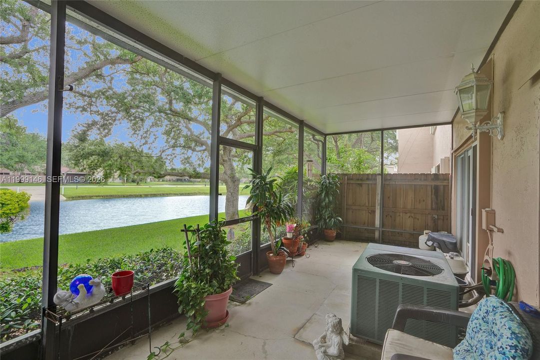 Active With Contract: $515,000 (3 beds, 2 baths, 1648 Square Feet)