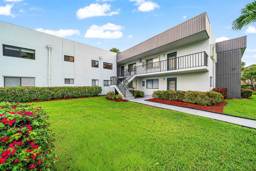004-15054AshlandWay-102-DelrayBeach-FL-3