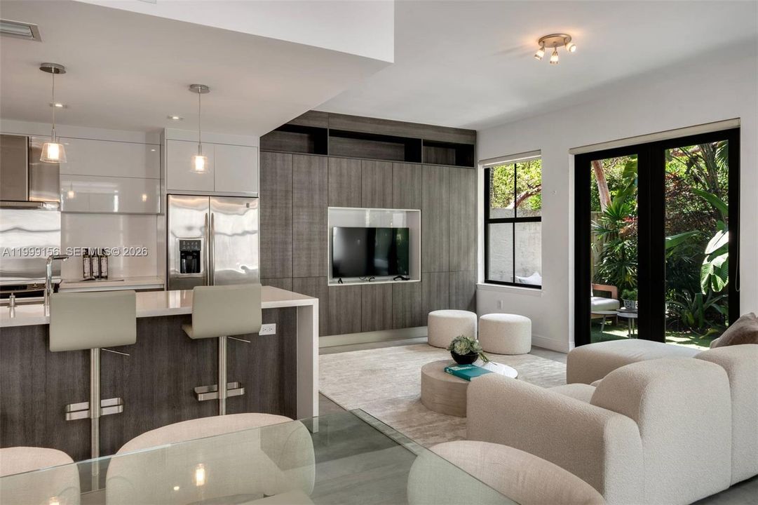 Active With Contract: $1,599,000 (3 beds, 2 baths, 2350 Square Feet)