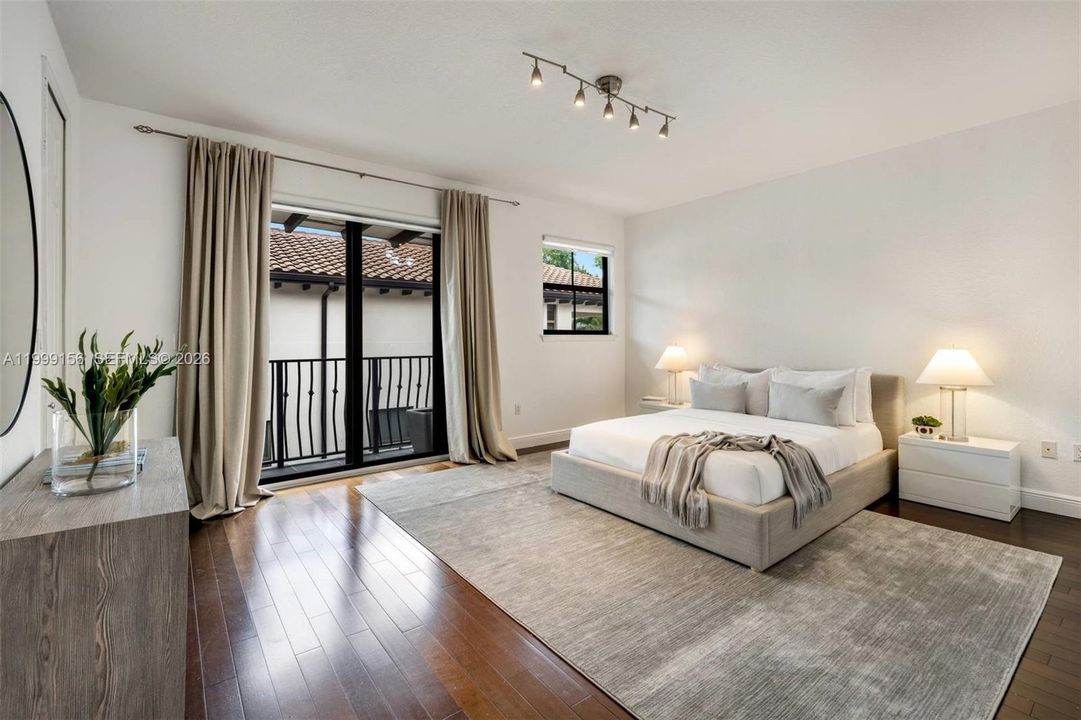Active With Contract: $1,599,000 (3 beds, 2 baths, 2350 Square Feet)