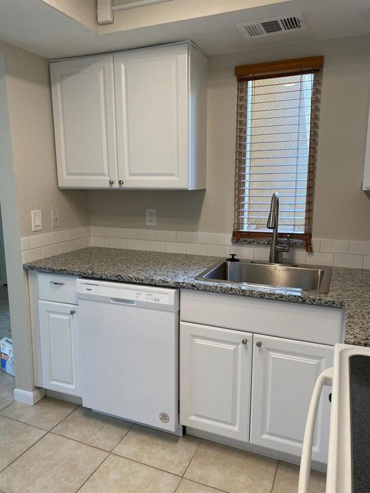 1536 kitchen2