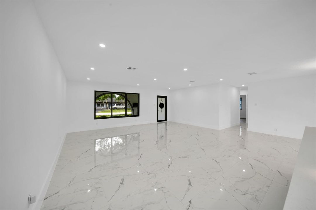 7301 NW 13th Ct Plantation 19
