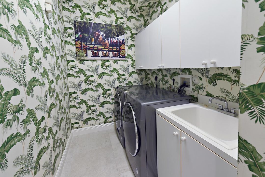 14284 Stroller Way Wellington-large-028-
