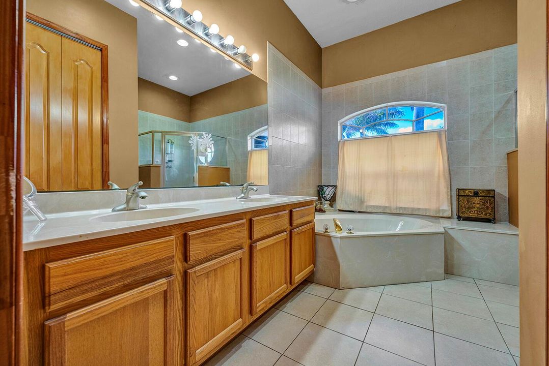 Master Bath 1