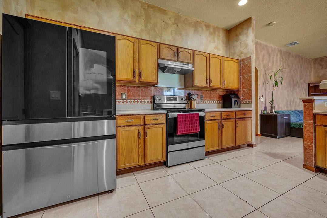 Kitchen 2