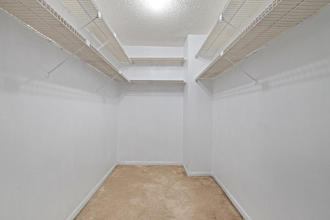 8260 SW 24th St APT 6310 North Lauderdal