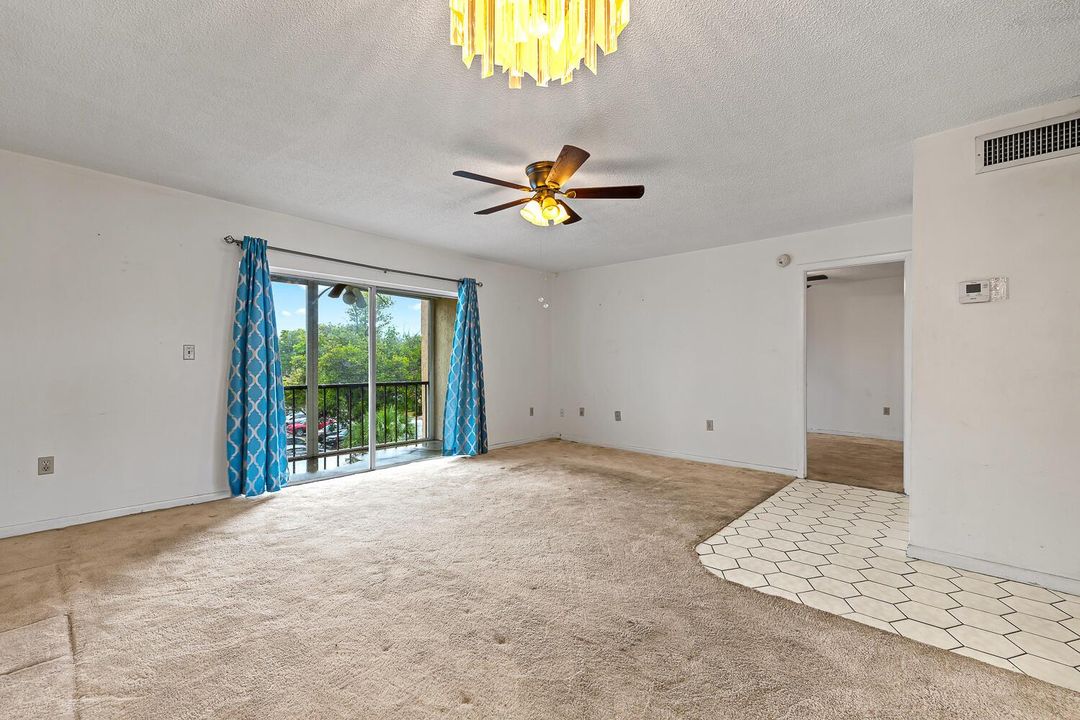 8260 SW 24th St APT 6310 North Lauderdal