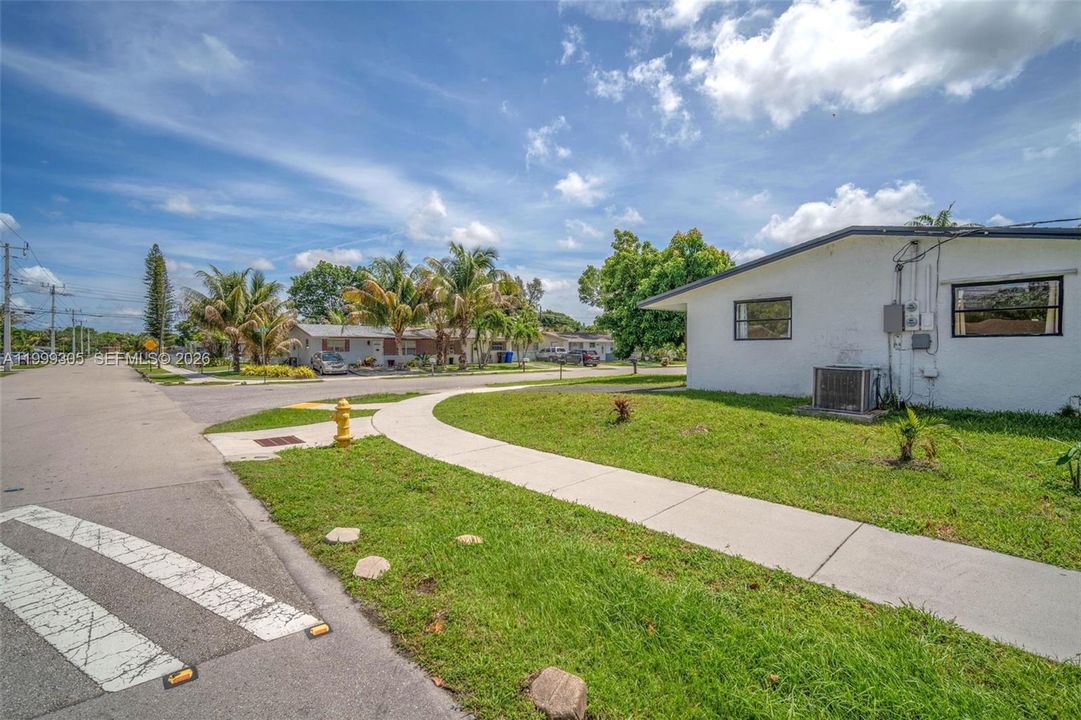 Large Corner lot