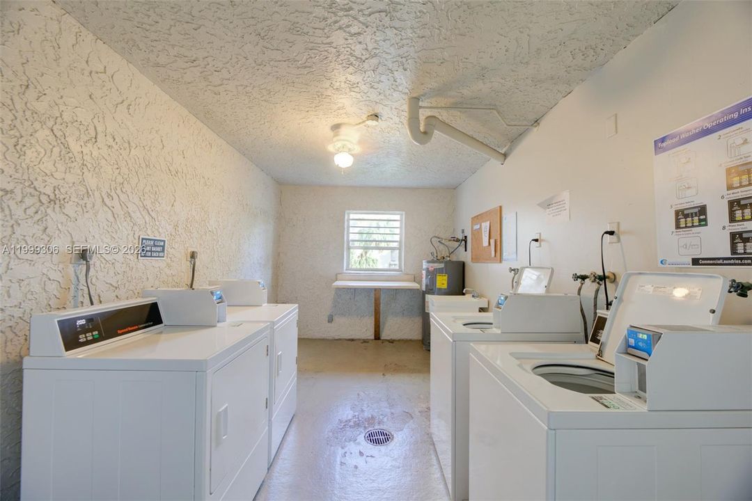 Activo con contrato: $175,000 (2 camas, 2 baños, 970 Pies cuadrados)