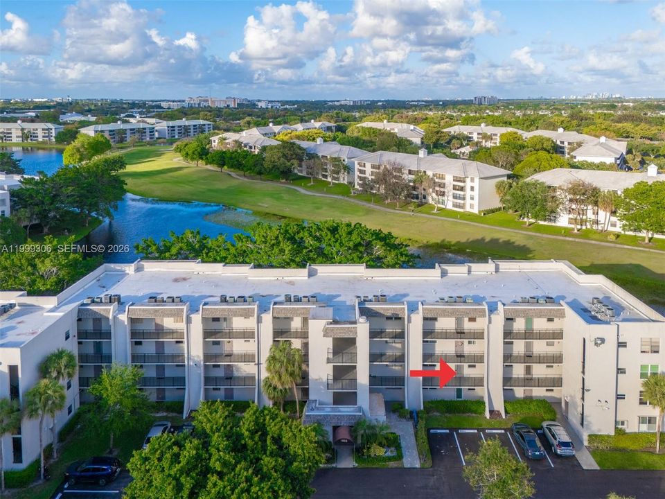 Activo con contrato: $175,000 (2 camas, 2 baños, 970 Pies cuadrados)