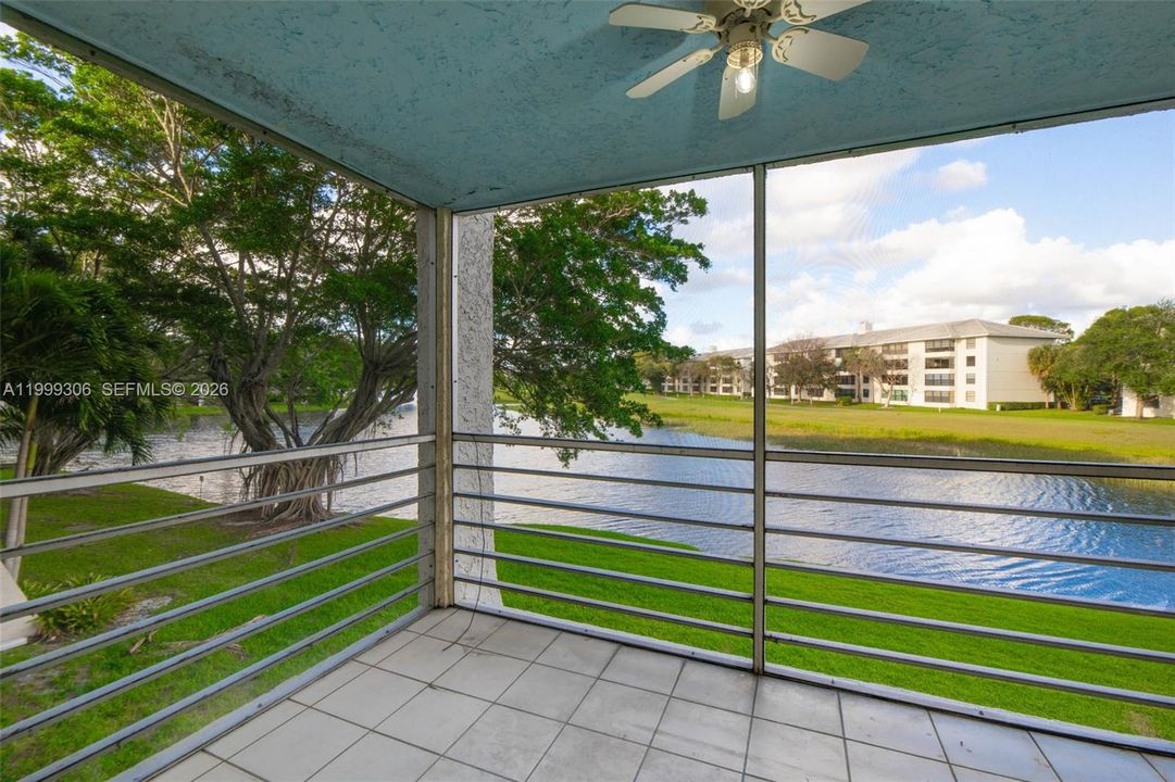Activo con contrato: $175,000 (2 camas, 2 baños, 970 Pies cuadrados)