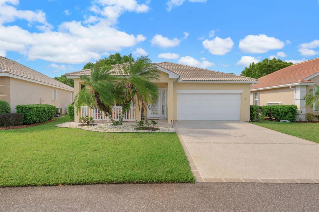 Welcome to 914 NW Sarria Court
