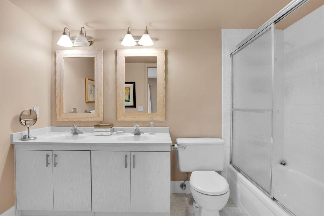 19-web-or-mls-3202 E4-4403