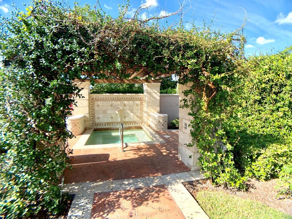 Community Spa (1)