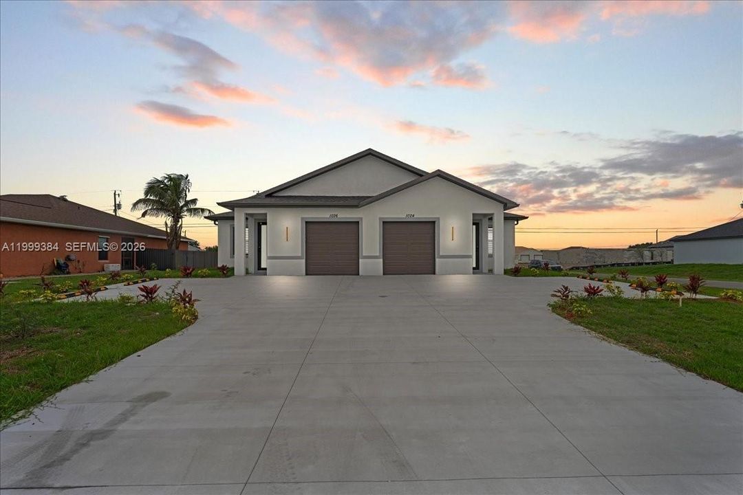 En Venta: $539,900 (0 camas, 0 baños, 2498 Pies cuadrados)