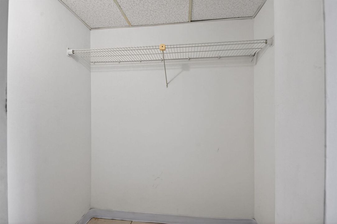 Walk in Closet