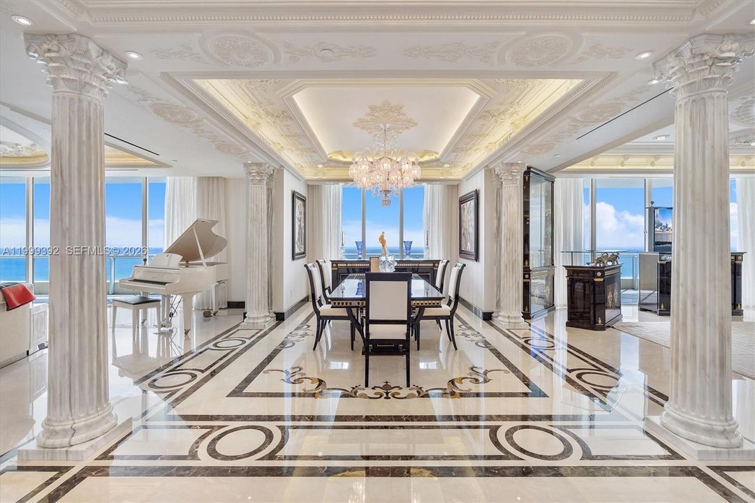 На продажу: $13,495,000 (4 спален, 6 ванн, 6419 Квадратных фут)
