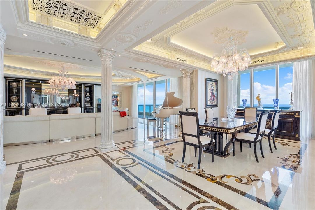 На продажу: $13,495,000 (4 спален, 6 ванн, 6419 Квадратных фут)