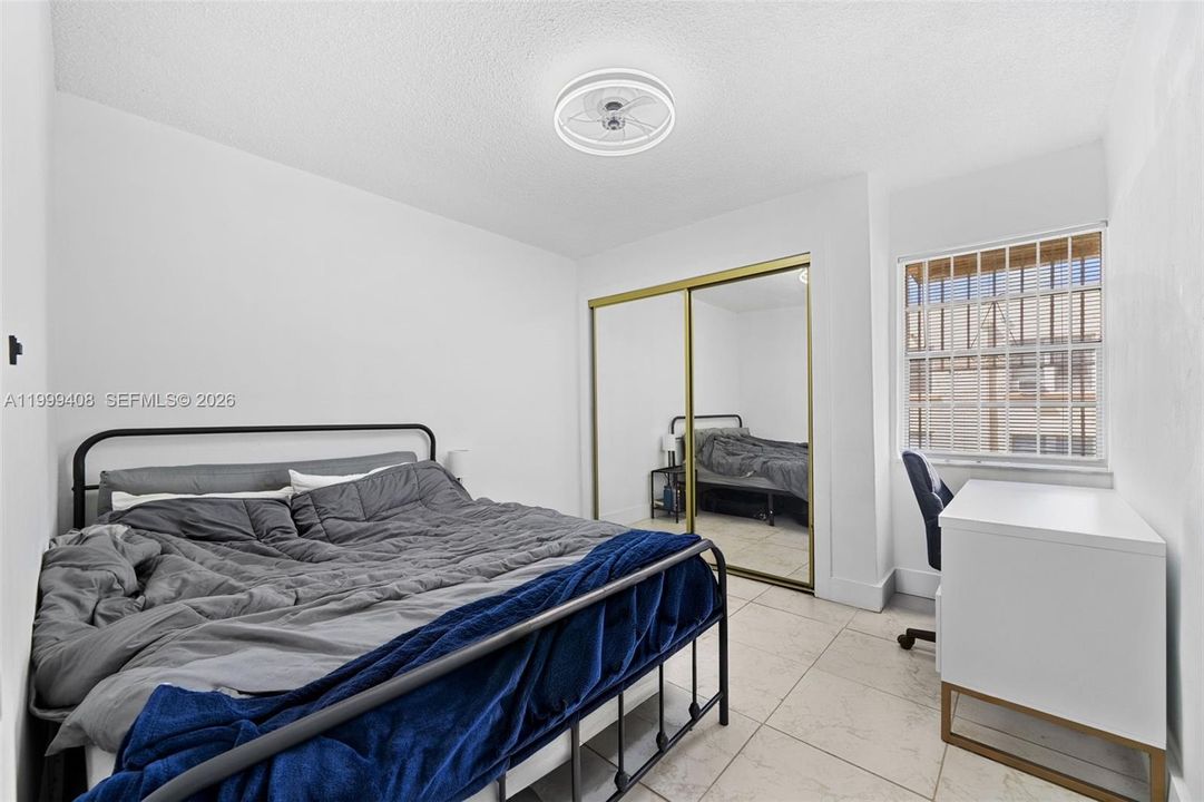 En Venta: $269,000 (2 camas, 1 baños, 680 Pies cuadrados)