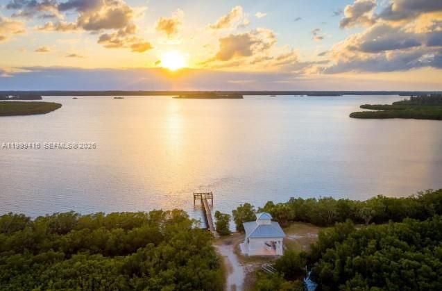 En Venta: $250,000 (0.10 acres)