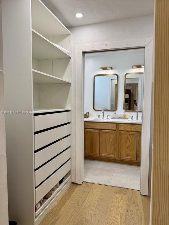 For Rent: $4,500 (3 beds, 2 baths, 1914 Square Feet)