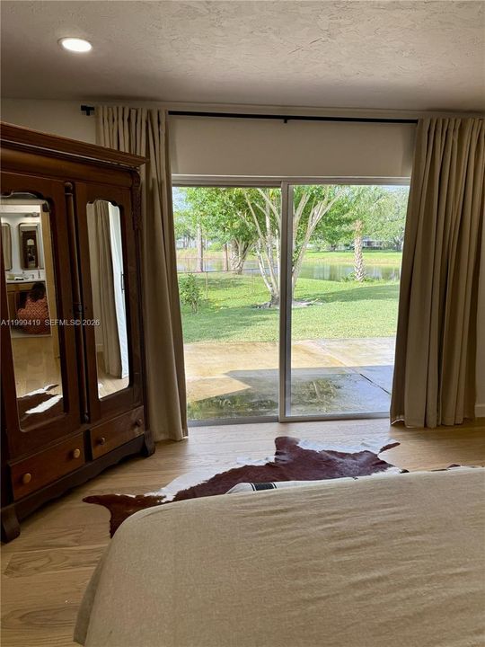 For Rent: $4,500 (3 beds, 2 baths, 1914 Square Feet)