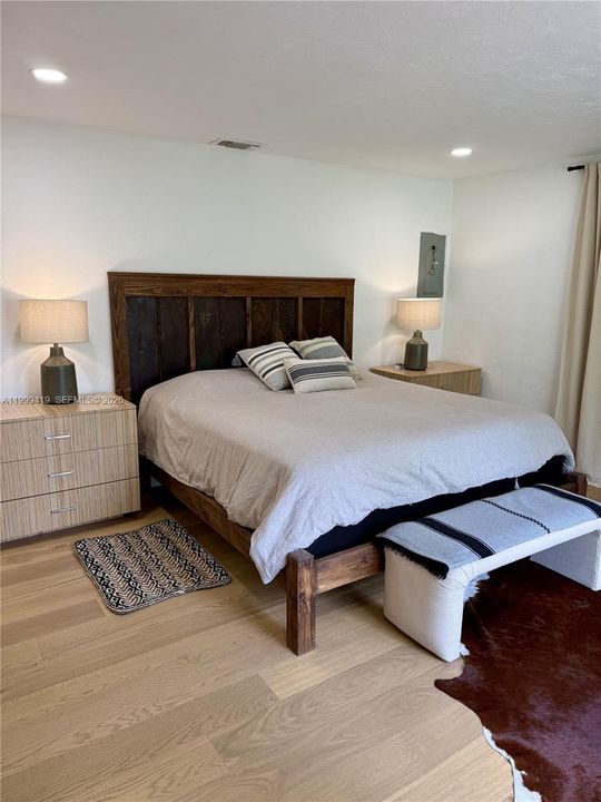 For Rent: $4,500 (3 beds, 2 baths, 1914 Square Feet)