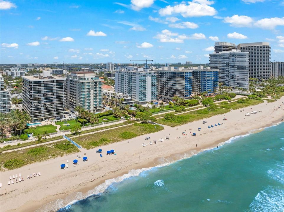 Недавно продано: $850,000 (2 спален, 2 ванн, 1299 Квадратных фут)