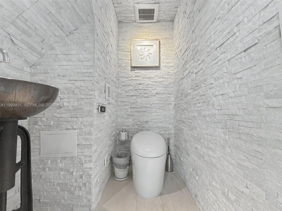 В аренду: $25,000 (4 спален, 4 ванн, 4229 Квадратных фут)