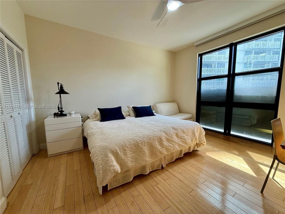 Active With Contract: $7,450 (3 beds, 2 baths, 1782 Square Feet)