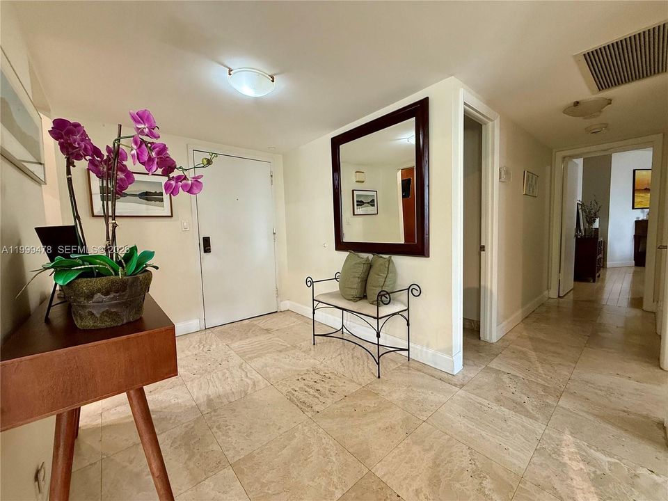 Active With Contract: $7,450 (3 beds, 2 baths, 1782 Square Feet)
