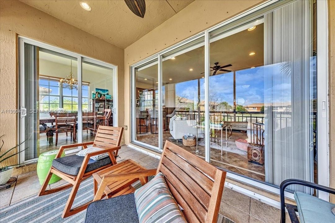 Active With Contract: $475,000 (3 beds, 2 baths, 1524 Square Feet)