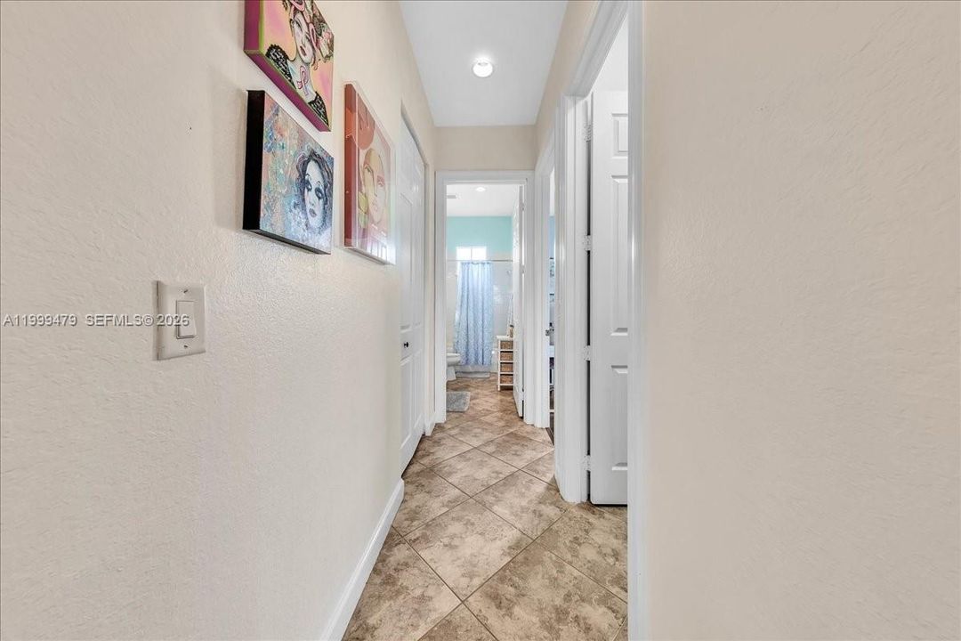 Active With Contract: $475,000 (3 beds, 2 baths, 1524 Square Feet)