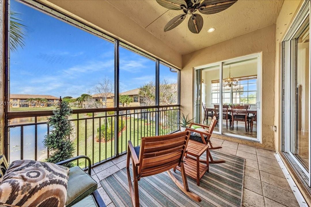 Active With Contract: $475,000 (3 beds, 2 baths, 1524 Square Feet)