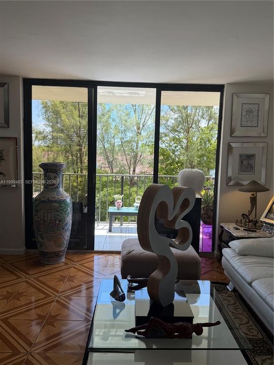 En Venta: $190,000 (1 camas, 1 baños, 918 Pies cuadrados)